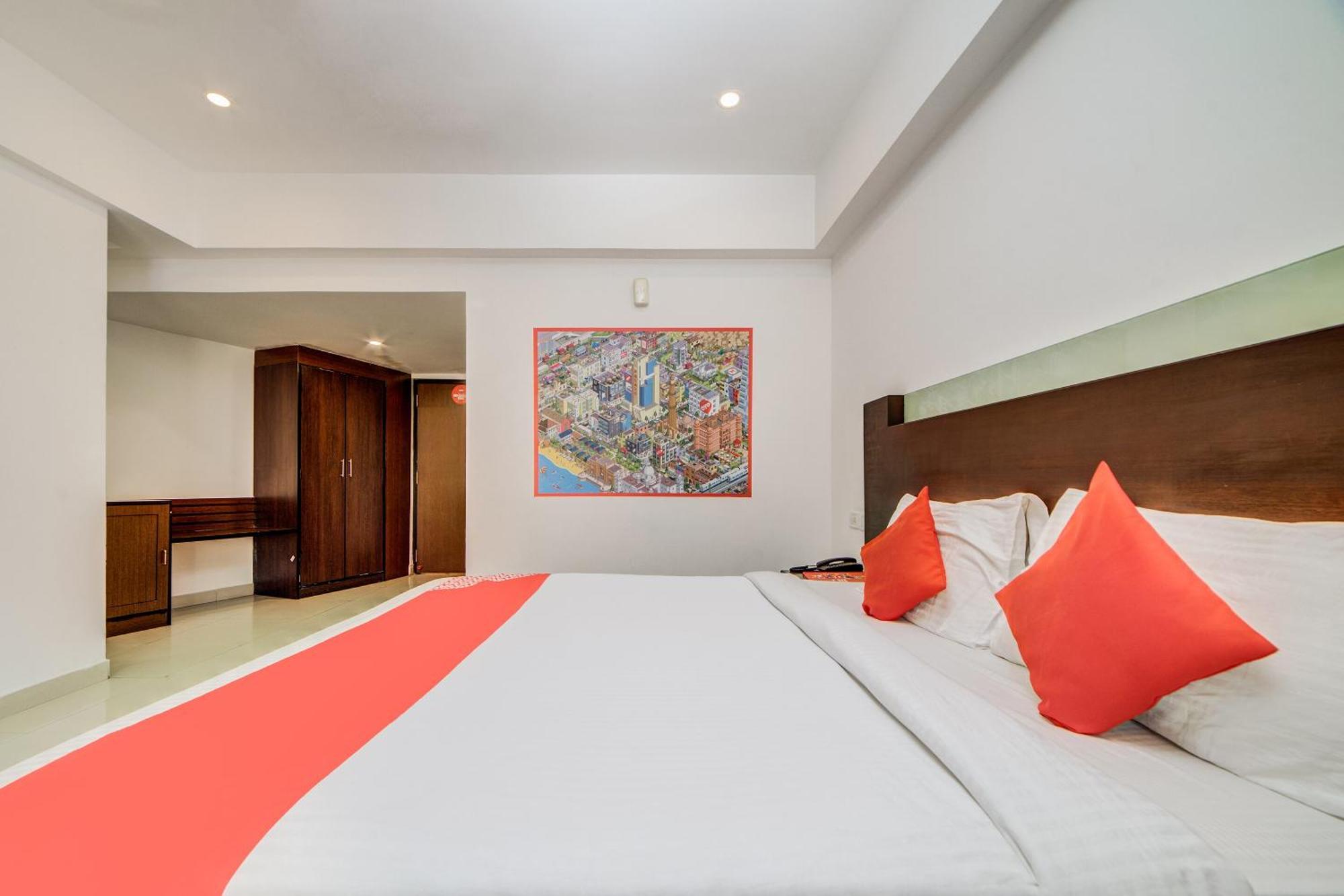Hotel O Kachiguda Railway Station Hyderabad Exterior photo